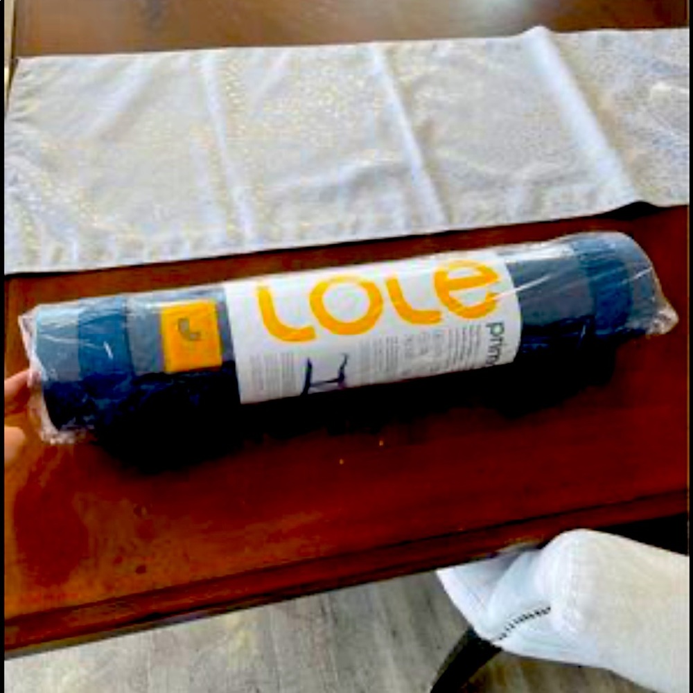 LOLE Yoga Mat - Picture 4 of 6